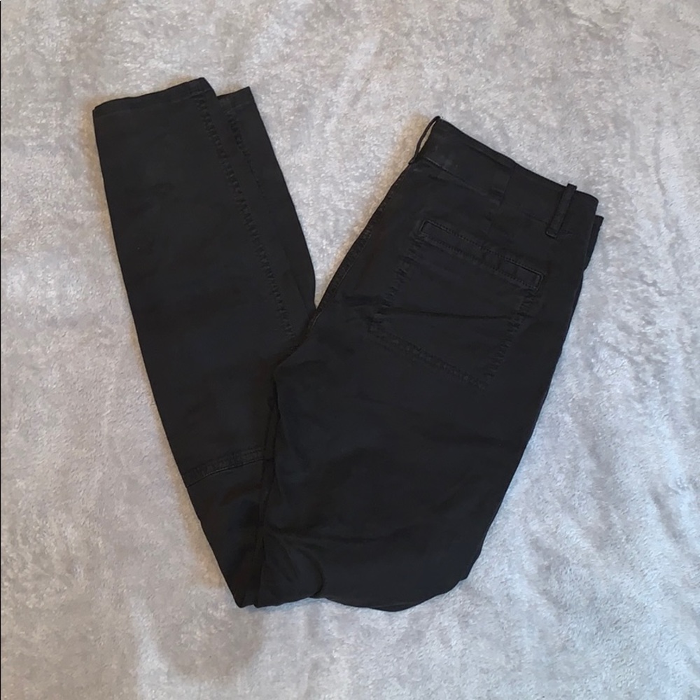 Lou and Grey Skinny Gray Cargo Pants NWT
